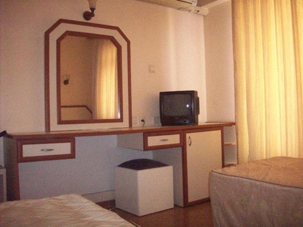 Hotel Santur 쿠사다시 객실 사진